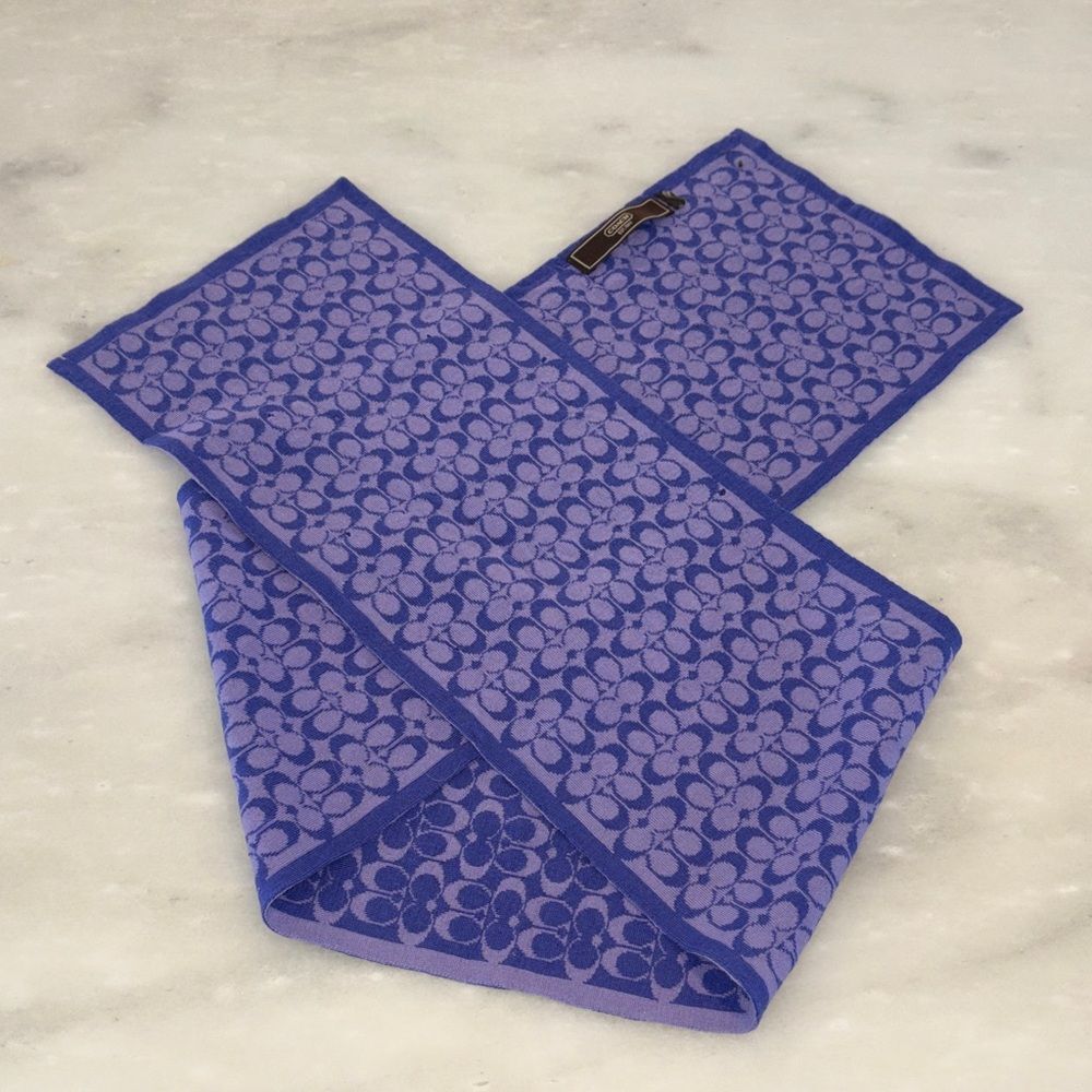 Coach Reversible Signature C Monogram Merino Wool Knit Scarf Purple Lavender - Picture 10 of 11